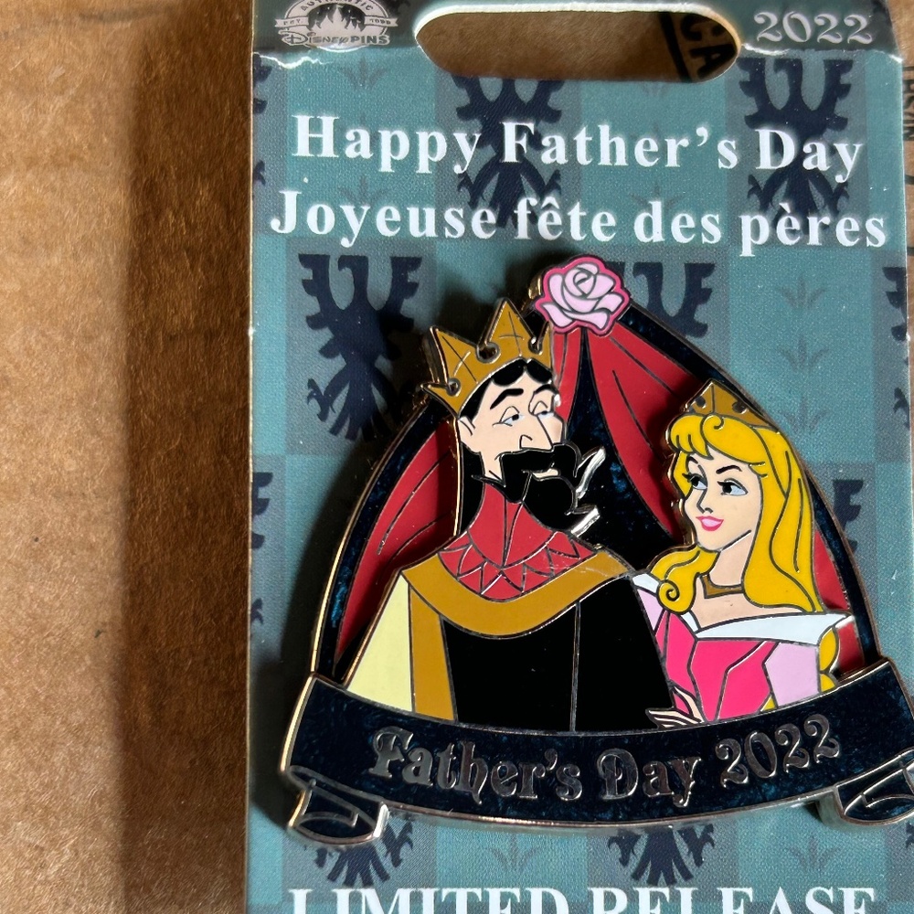 Disney Store Sleeping Beauty Father's Day 2022 Aurora & King Stefan Disney Pin